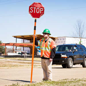 Telescopic Stop/Slow Sign, 24˝ SuperBright Reflective
